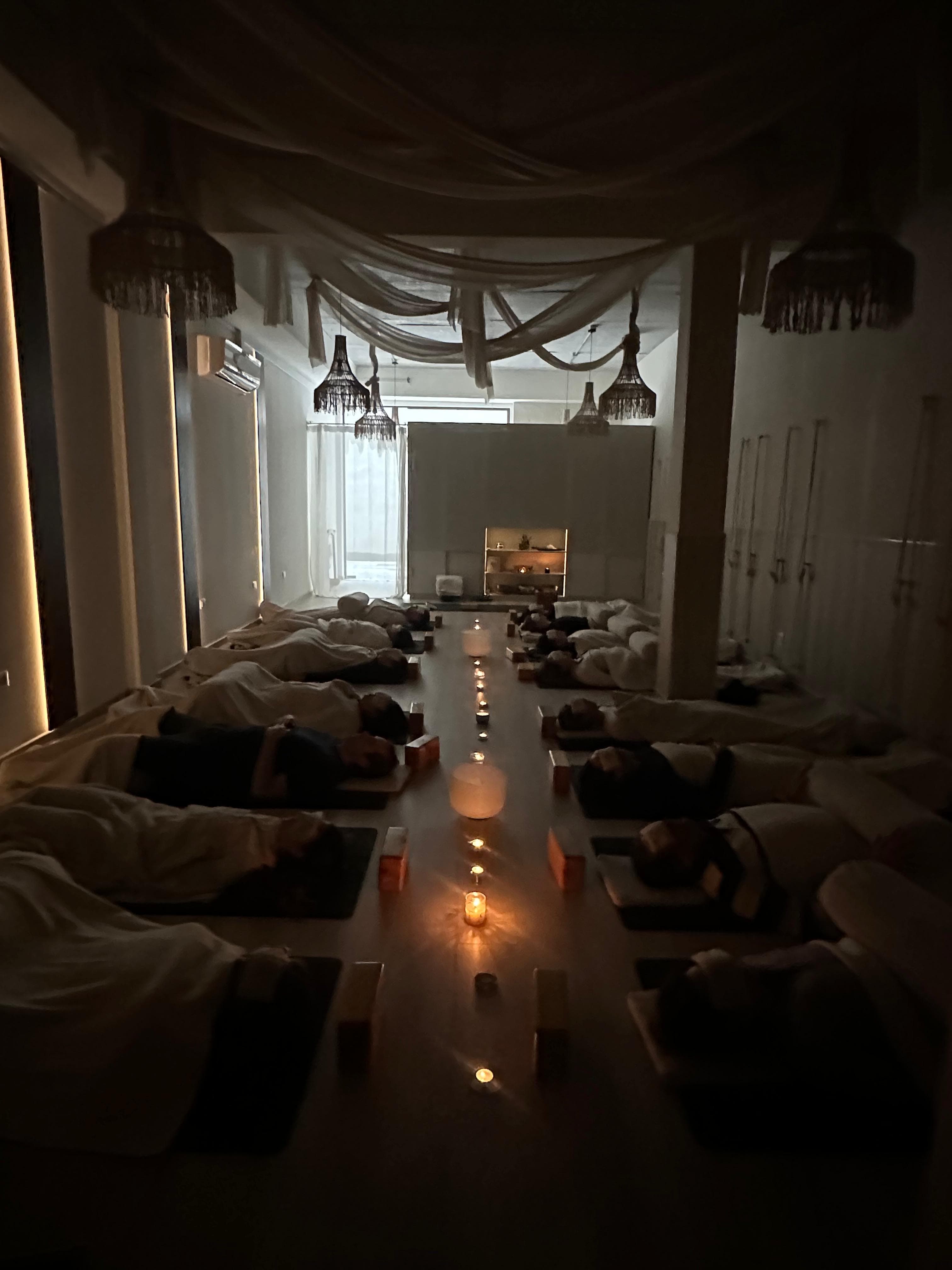 Yin Yoga & Tea image}